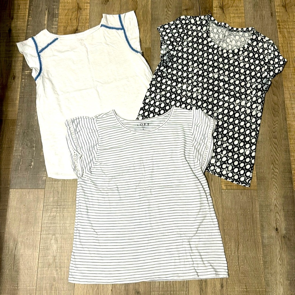 Ann Taylor LOFT tops - 3 total - Medium
